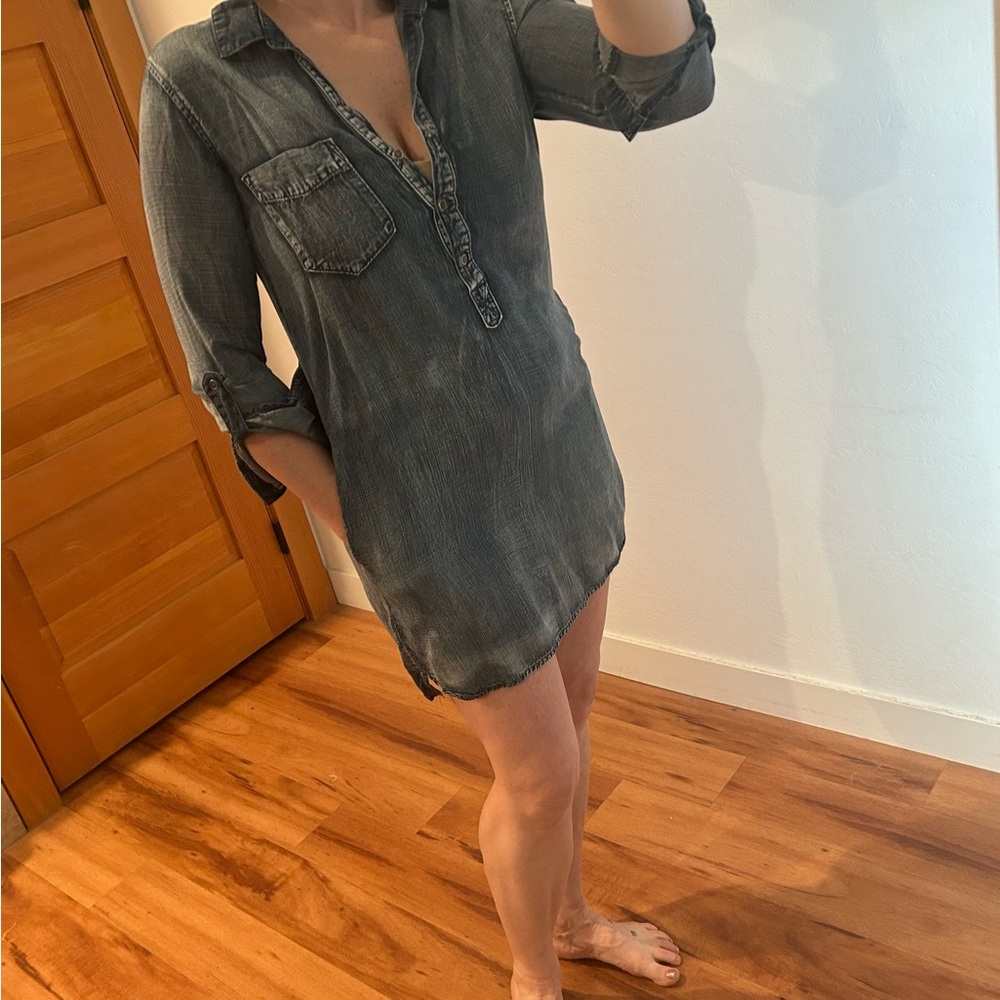 Cloth & Stone Chambray Denim Shirt Dress size Medium